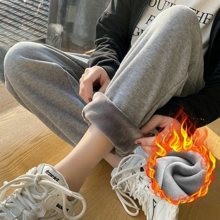 Women's Fleece-Lined Relaxed Fit Sweatpants