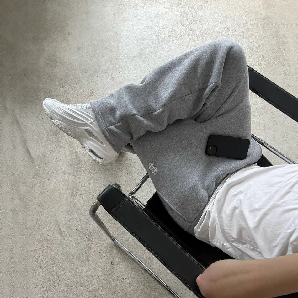 Embroidered Streetwear Sweatpants with Elastic Waist