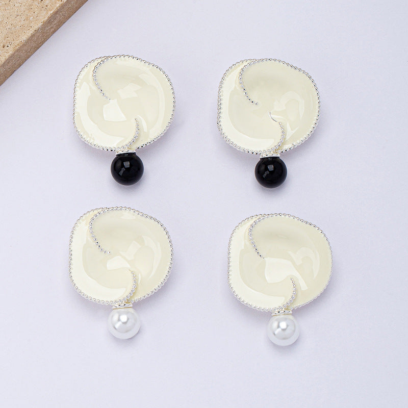 Tiger Thorn Flower Enamel Pearl Earrings with Black Agate Detail