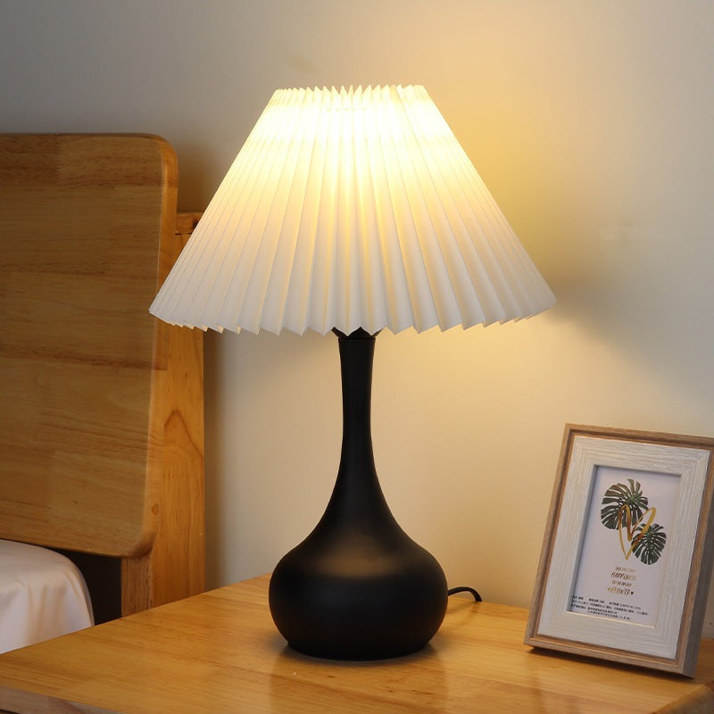 American Minimalist Gourd Table Lamp, Modern Retro Bedside