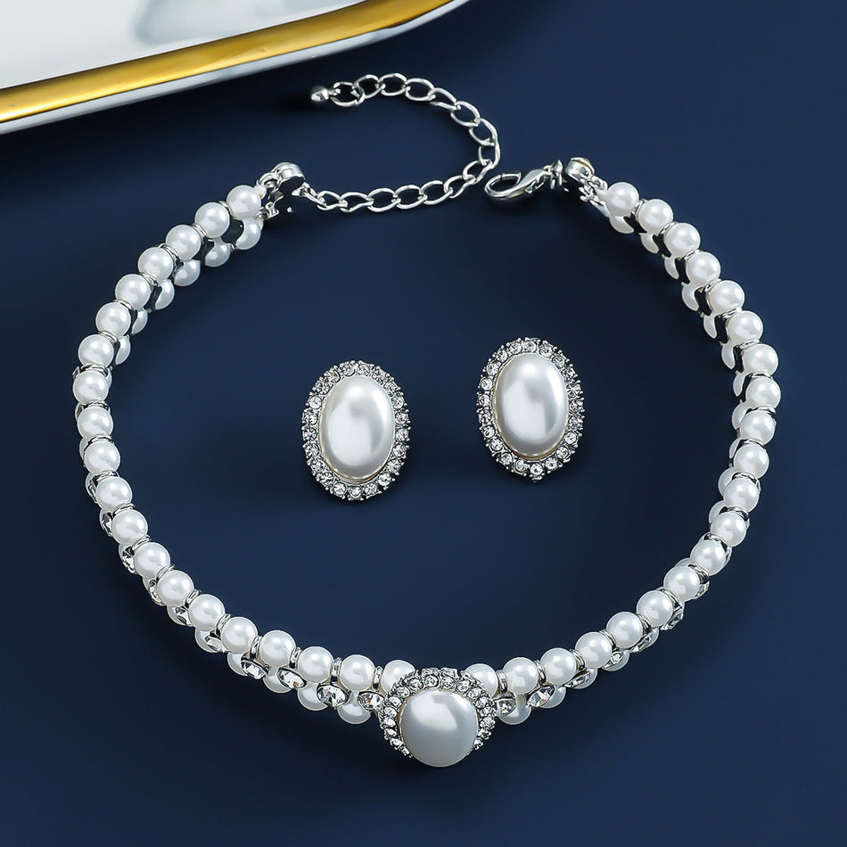 Pearl Flower Pendant Necklace with Layered Clavicle Chain