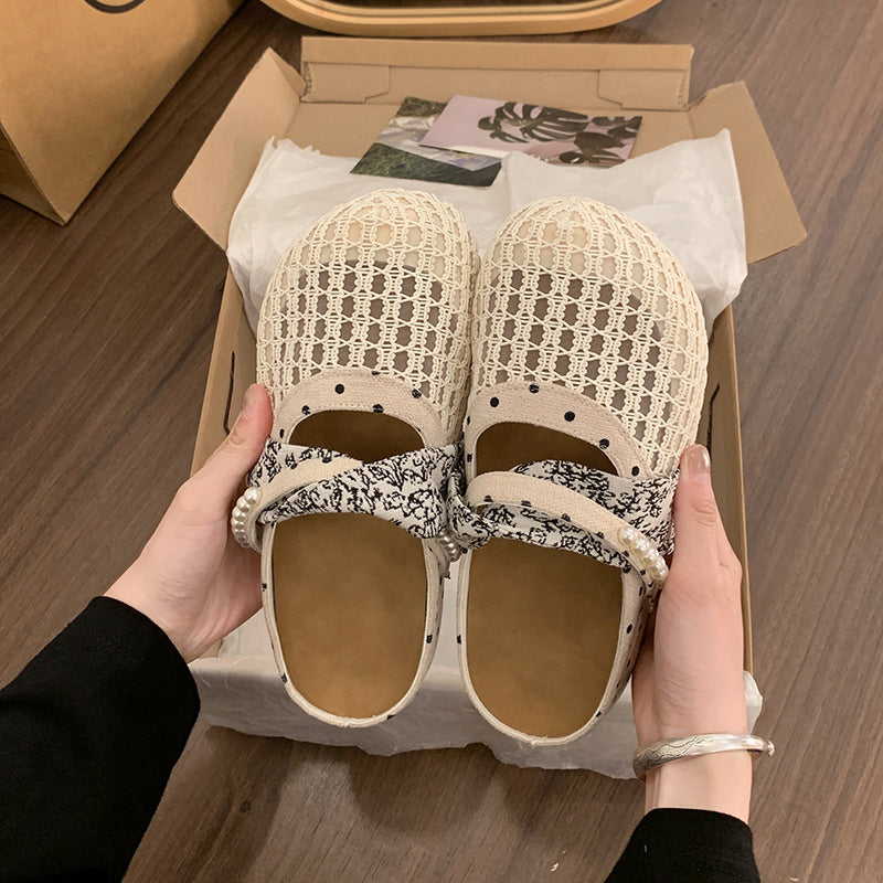 Women’s Thick-Soled Hollow-Out Clogs with Woven Detail