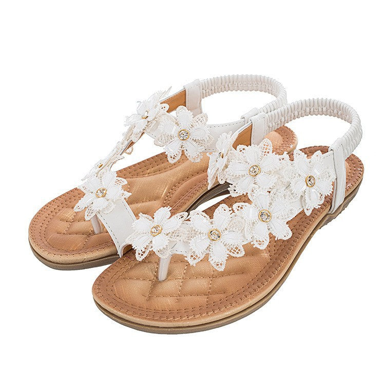 Women’s Floral Flat Sandals with Round Toe and Straps