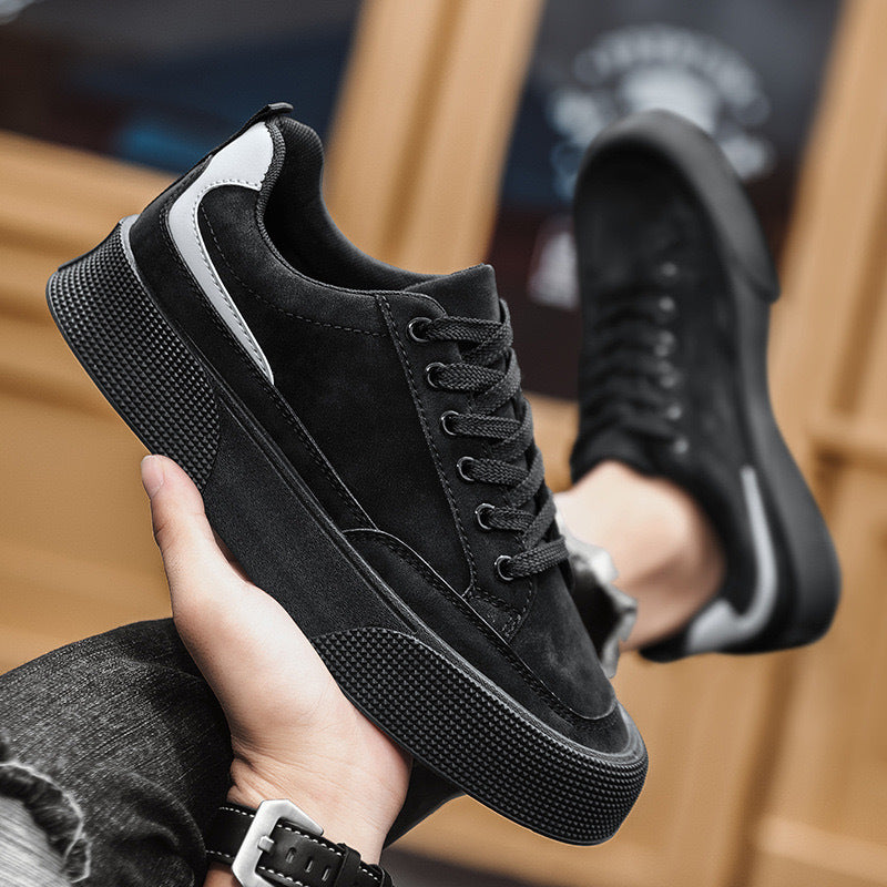 Men's Thick Sole Casual Sneakers Soft Sole Wear-Resistant Shoes