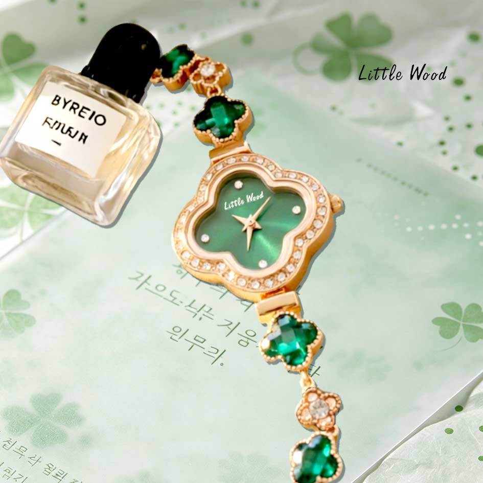 Four-Leaf Clover Chalcedony Bracelet Watch for Women