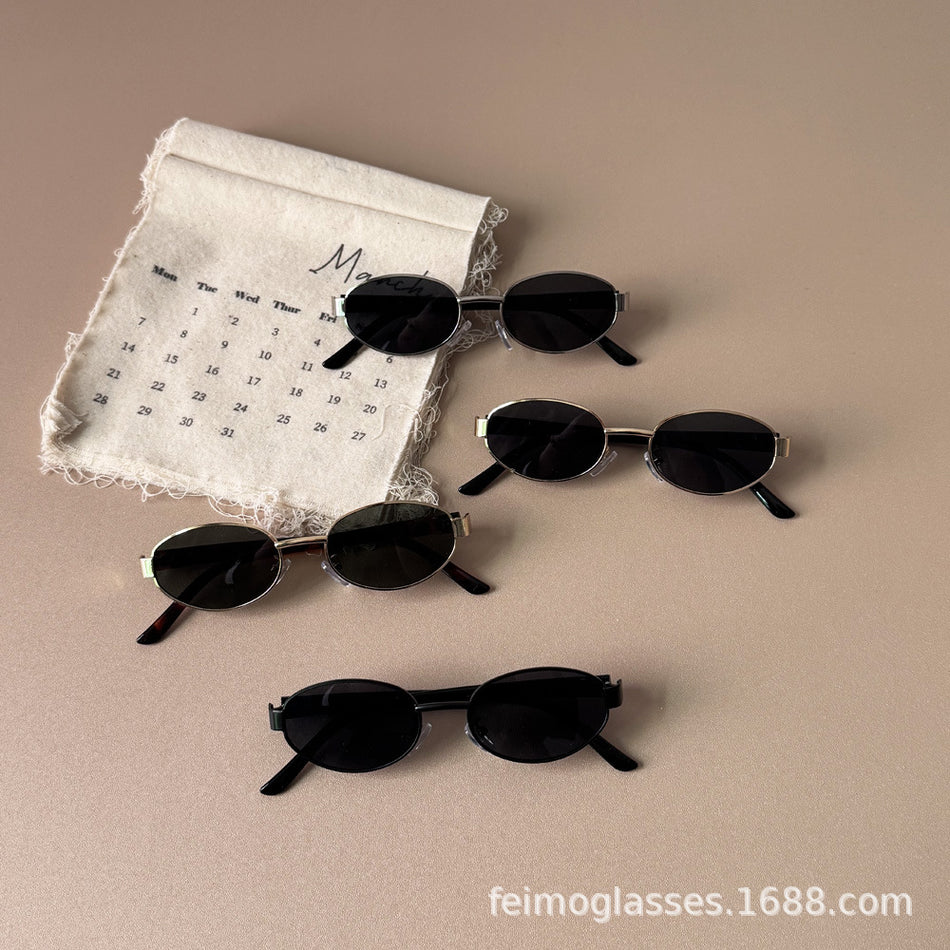 Kids' Oval Frame Sunglasses, UV400 Old Money Style