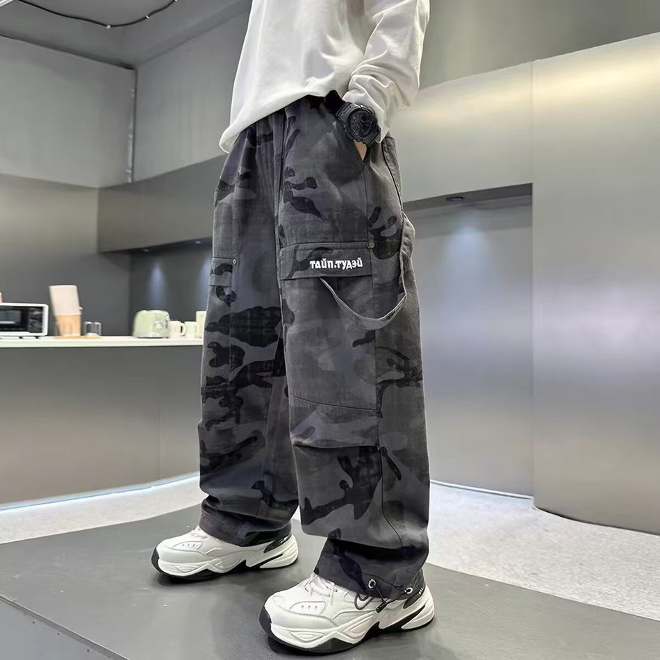 Boys' Camouflage Straight-Leg Cargo Sweatpants