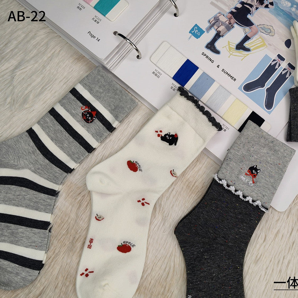 Women's Black Cat Lace Striped Cotton Mid-Calf Socks- Pack of 5