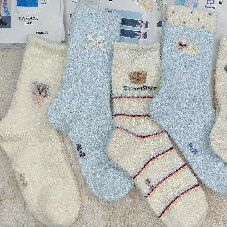 Women's Cute Bow Polka Dot Cotton Mid-Calf Socks- Pack of 5
