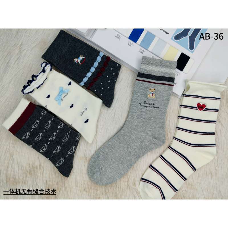 Women's Lightweight Breathable Cotton Mid-Calf Socks- Pack of 5
