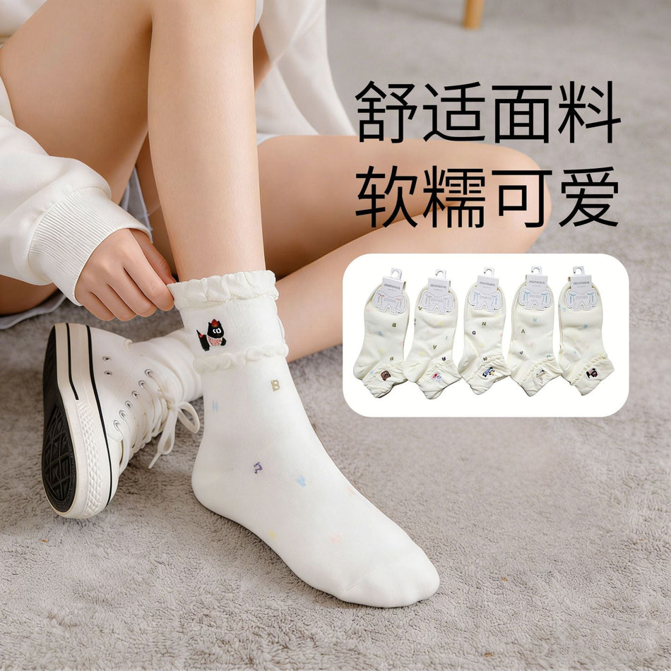 Women's Japanese Style Embroidered Cotton No-Show Socks- Pack of