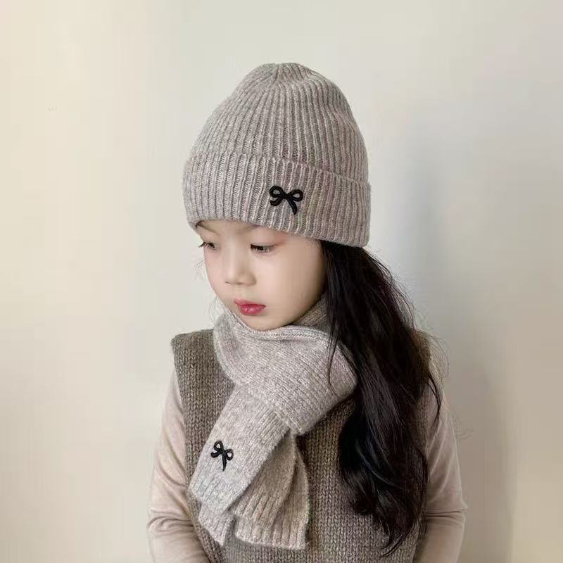 Kids' Embroidered Bow Knitted Hat and Scarf Set