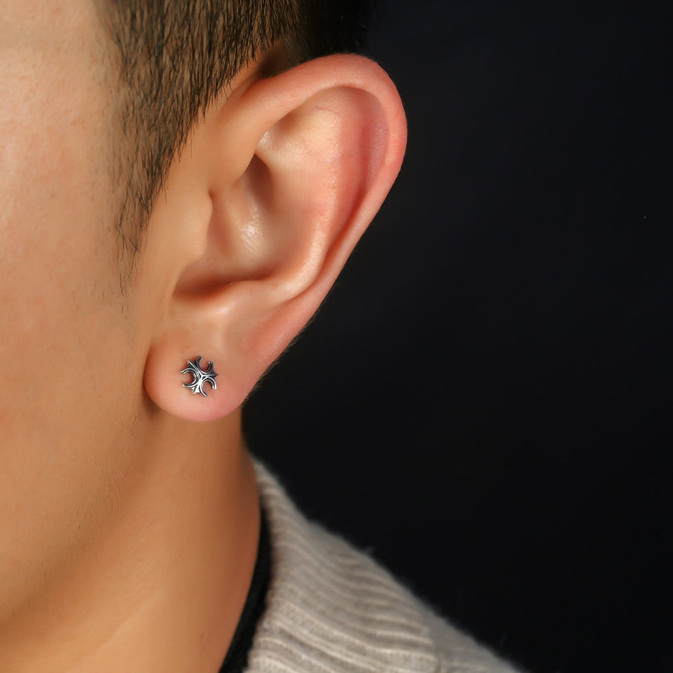 Unisex Iris Stud Earrings Niche Hip-Hop Light Luxury Design