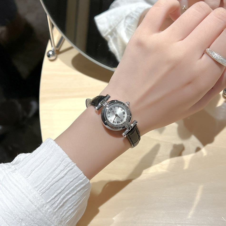 Women's Vintage Small Dial Waterproof Watch with Simple Style