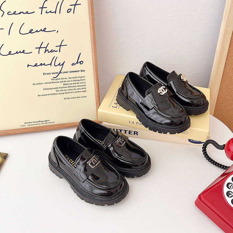 Kids' British Style Patent Leather Loafers with Metal Buckle