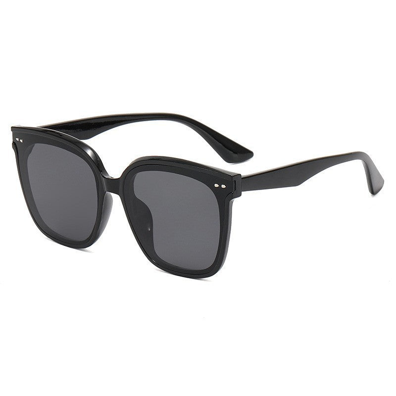 Unisex UV Sunglasses for Large Faces Slimming Driving Eyewear