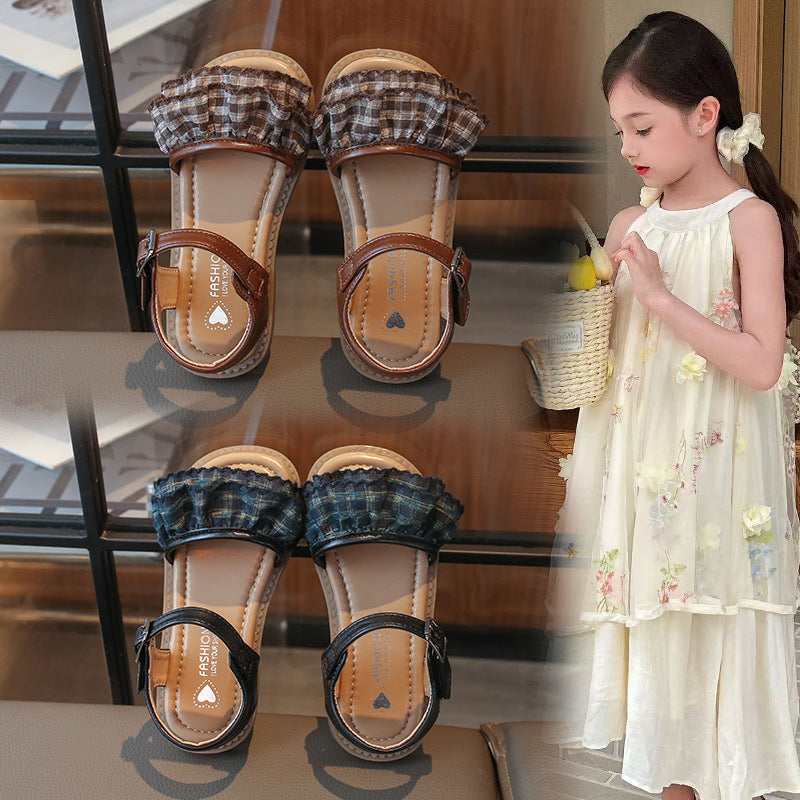 Roman-Style Mesh Lace Girls' Beach Sandals with Floral Print