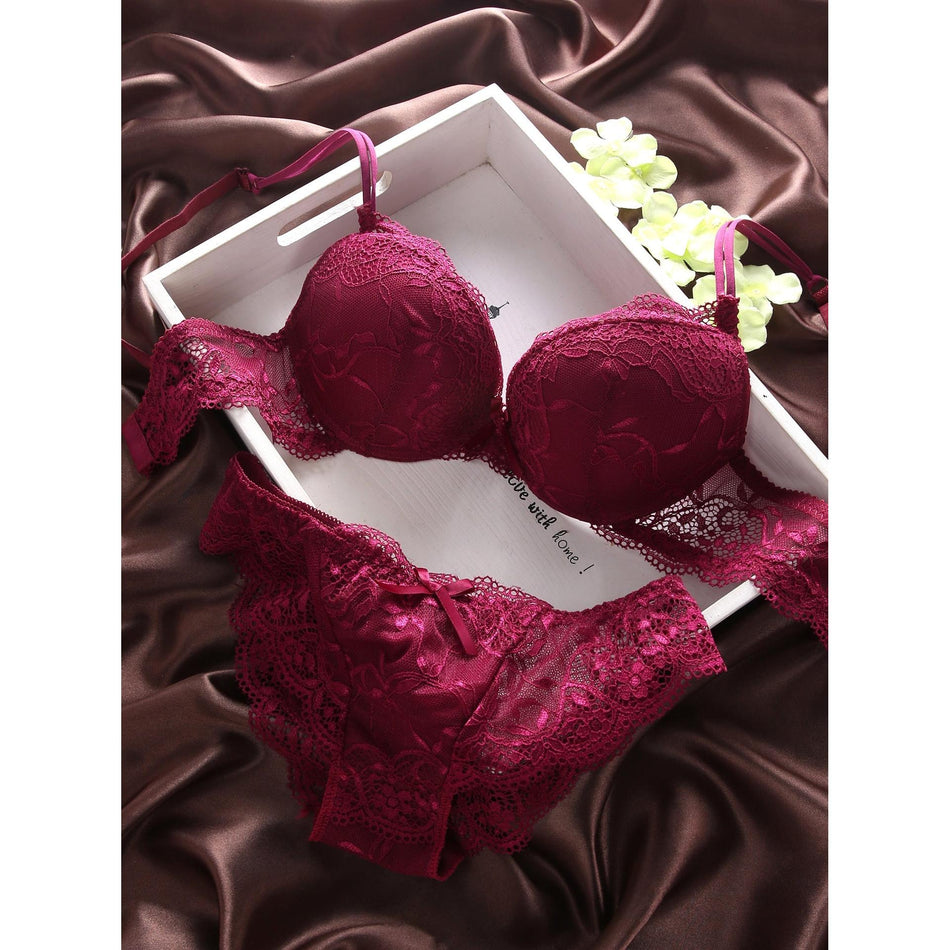 Lace Bra Set for Women – Elegant & Comfortable Lingerie