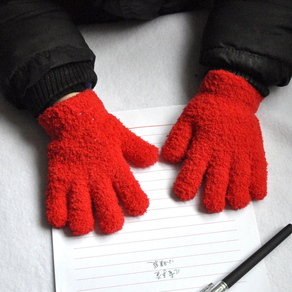 Kids’ Fleece-Lined Winter Gloves – Thick & Cozy Knit