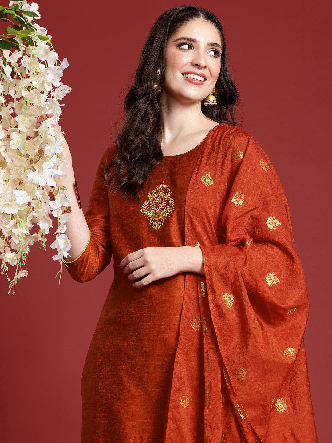 Anouk Women Ethnic Motifs Embroidered Regular Kurta with Trousers & With Dupatta