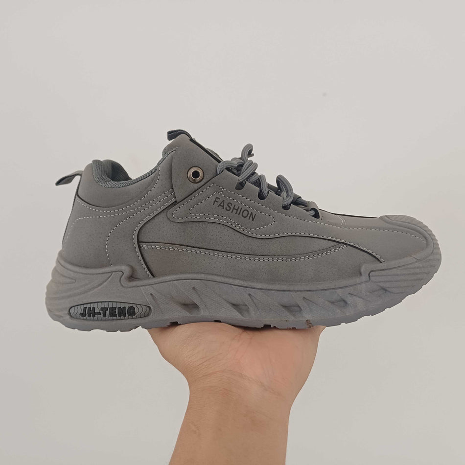 STOCK-48 Size Men's Outdoor Casual Sports Shoes 2025 New