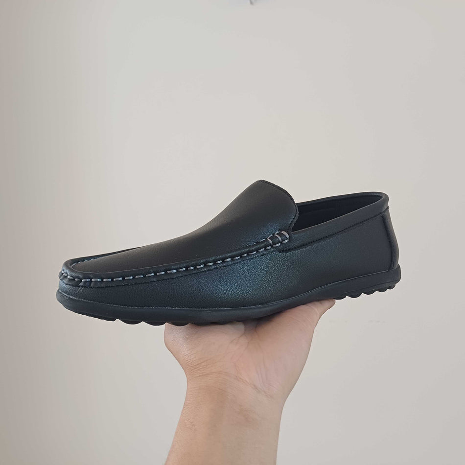STOCK-Round toe slip-on casual shoes