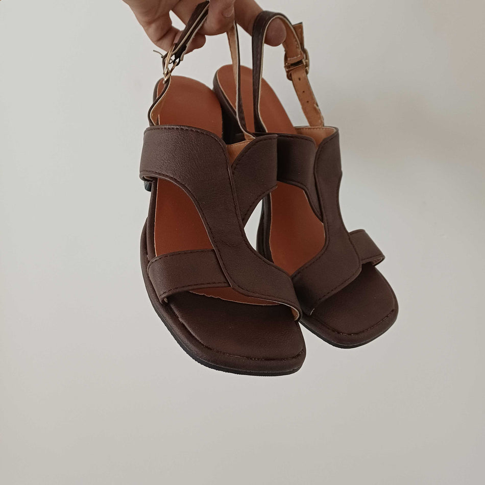STOCK-Retro Roman Buckle Heels for Women – Stylish Summer