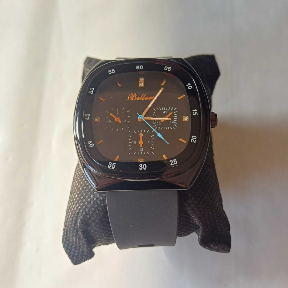STOCK-Generous Silicone Strap Watch – Comfortable, Stylish &