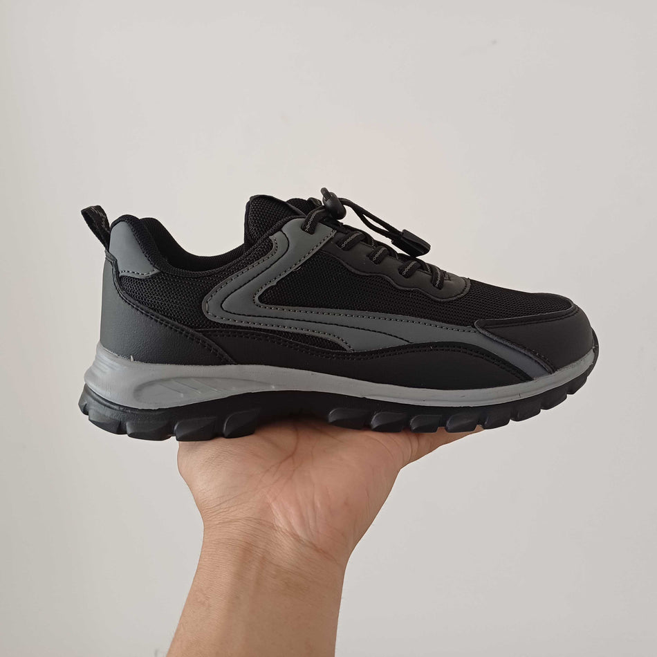 INSTOCK-Soft Men’s Walking Shoes – Lightweight & Non-Slip 2025