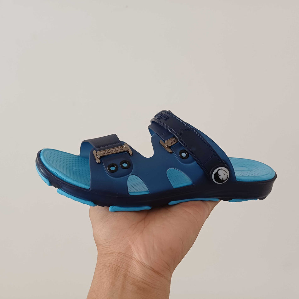 INSTOCK - Men's Summer Slip-On Sandals – Lightweight & Waterproof