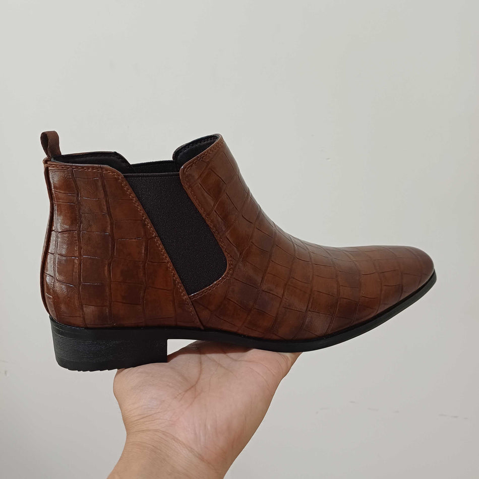 STOCK-Men’s Small Square Toe Chelsea Boots – All-Match Style
