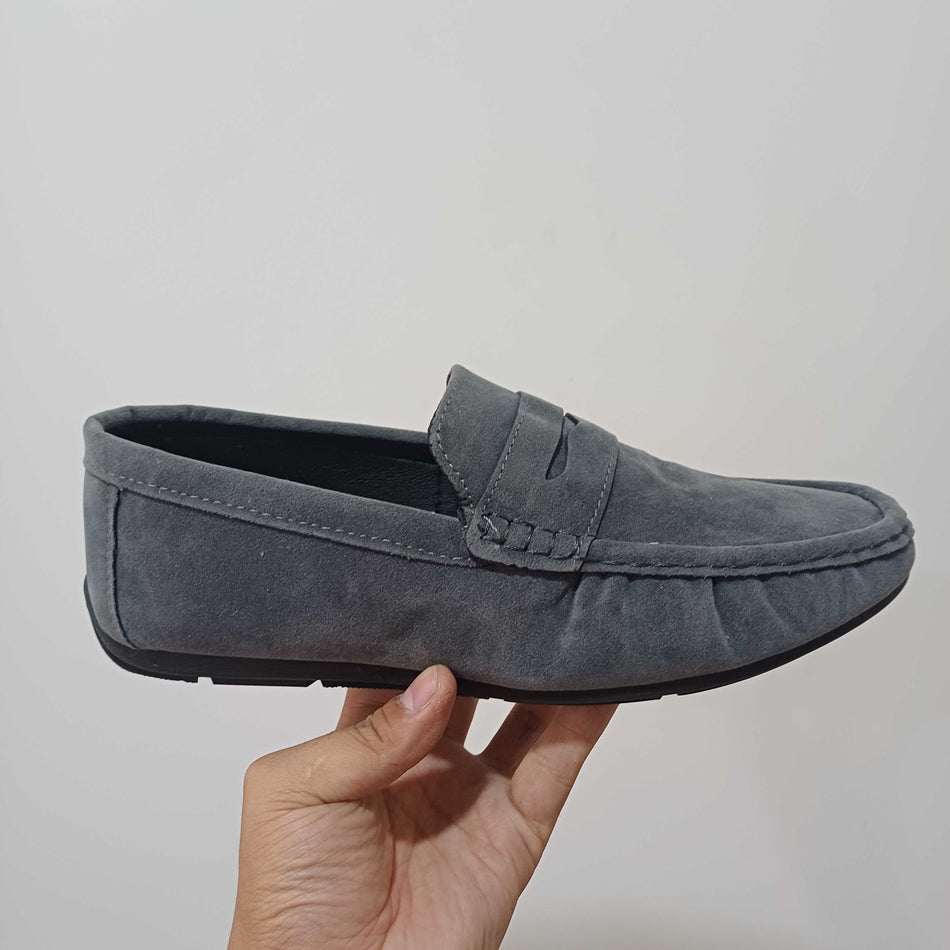 STOCK-men's casual fashion loafers social spirit young men's