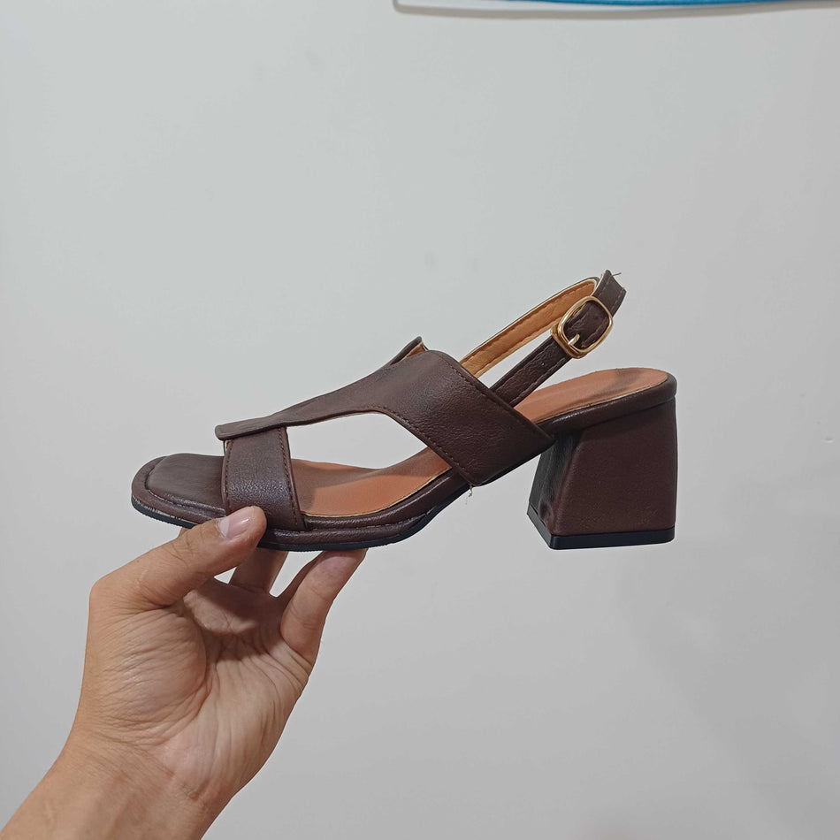 STOCK-Retro Chunky Heel Sandals