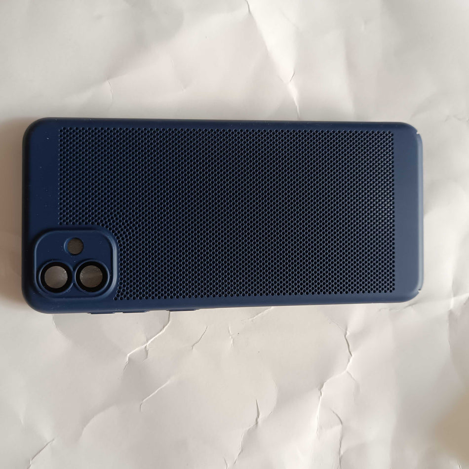 INSTOCK Ultra-Thin Samsung Cooling Mesh Case – Breathable &