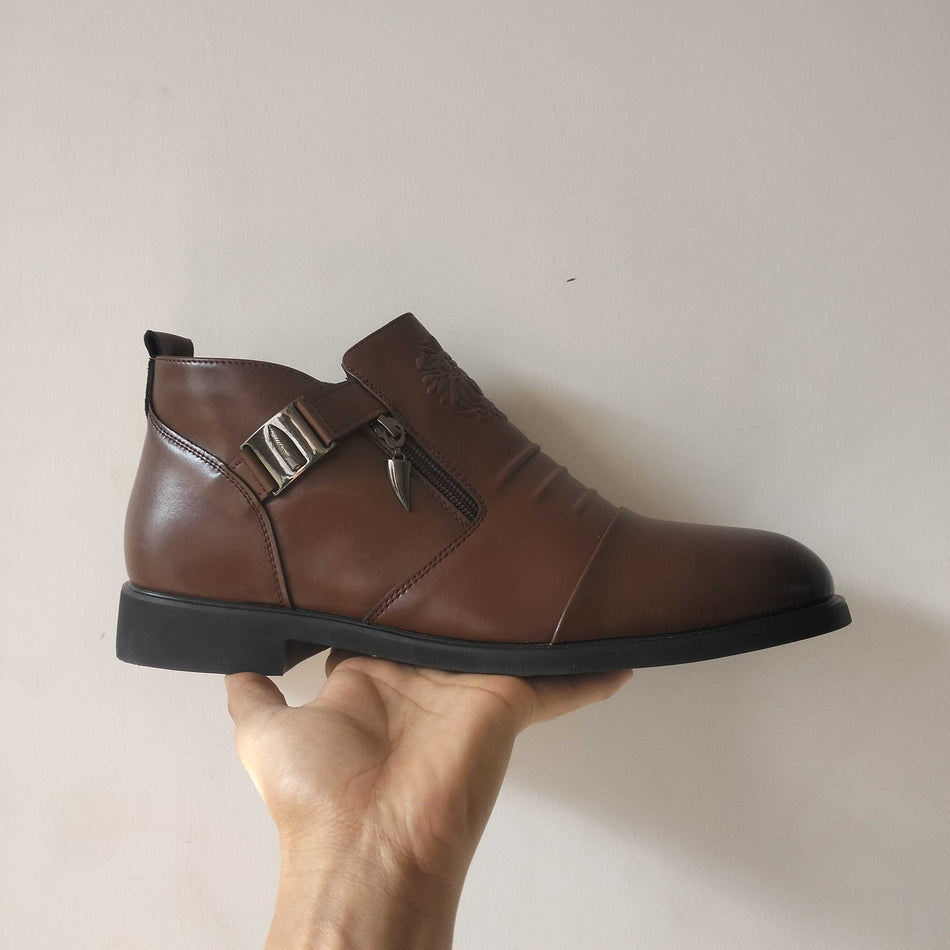 STOCK-Men’s Business Leather Shoes – Lion Head Zipper Slip-Ons