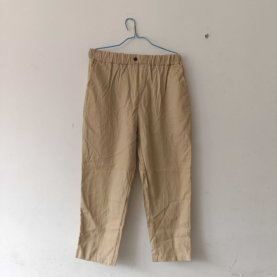 STOCK - Women's Korean Style Nine Point Harem Jeans