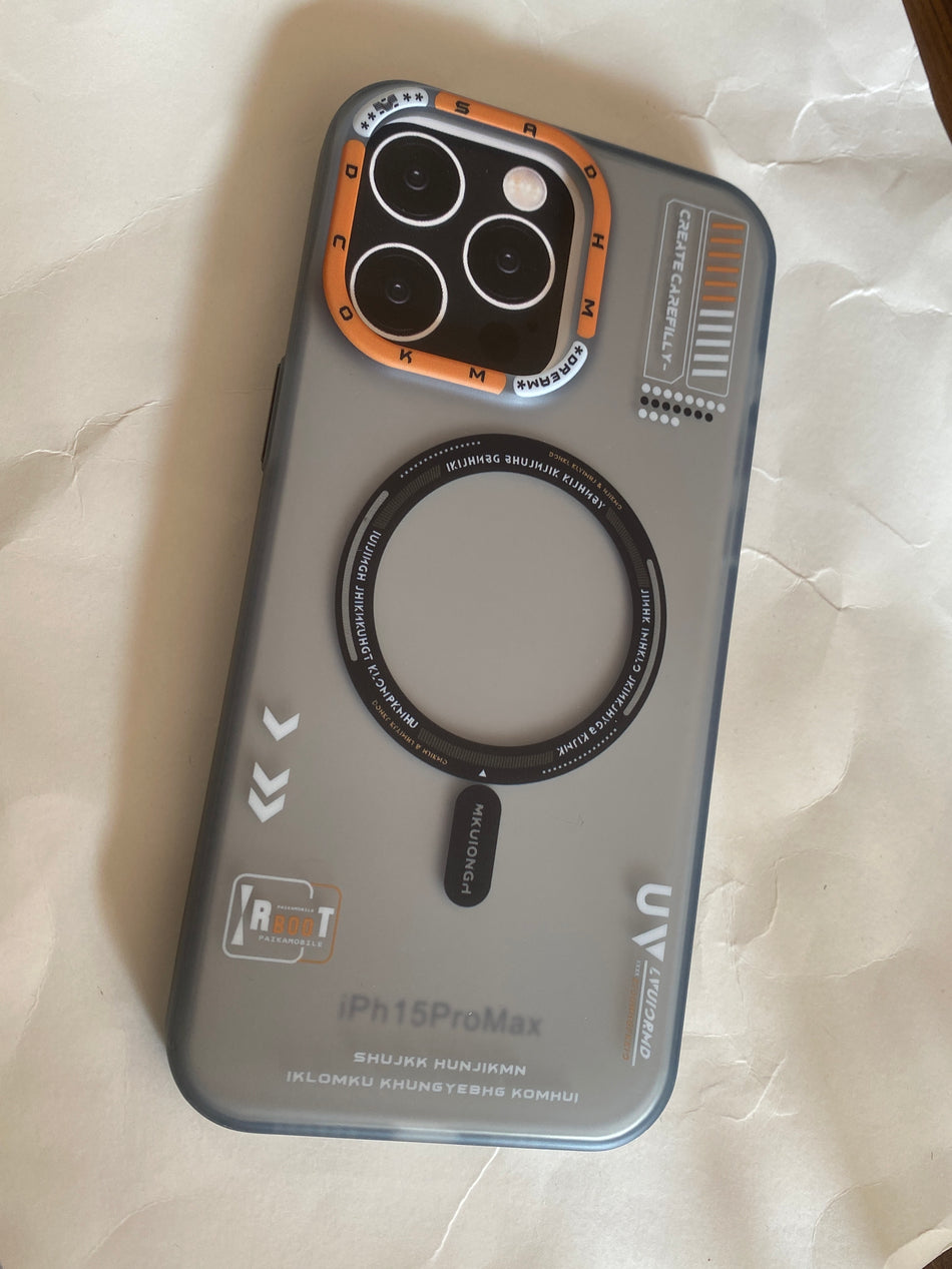 STOCK-Frosted Skin Feel Magnetic Suction Case for iPhone 16 Pro