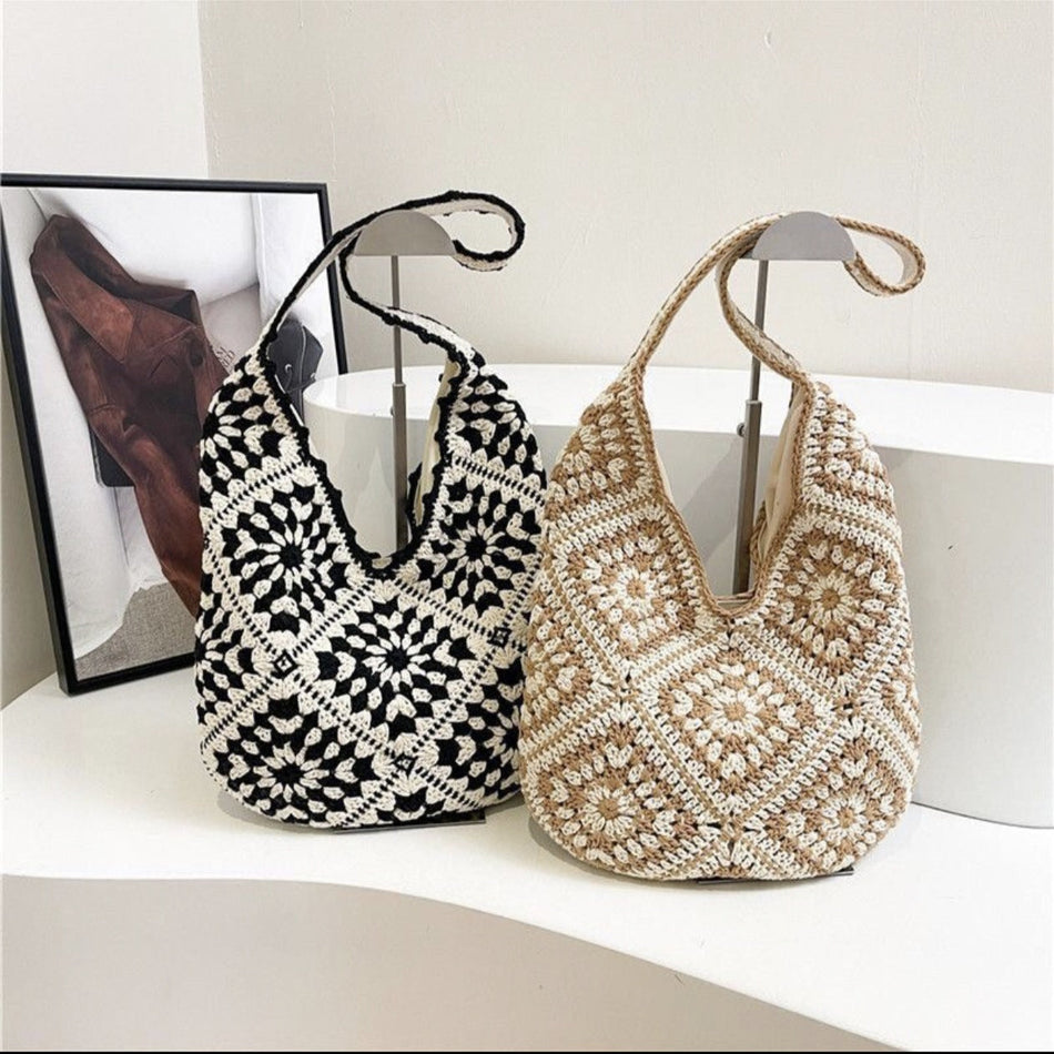 Women’s Hollow Woven Shoulder Bag