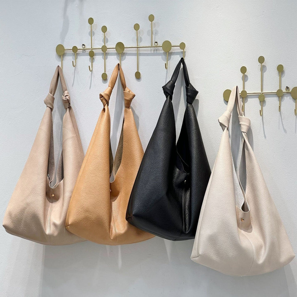 High-End Large Capacity Women’s Shoulder Bag – Stylish & Chic