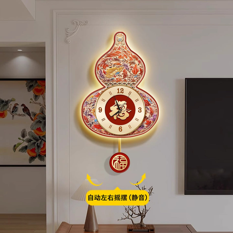 Chinese Style Gourd Wall Clock with Blessing Design