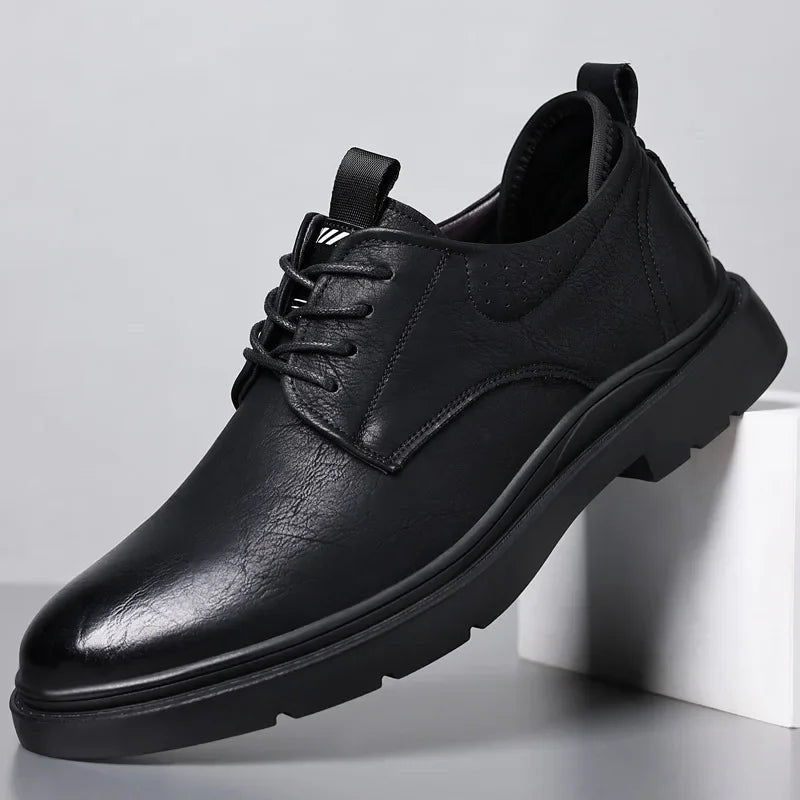 Men’s Casual Leather Shoes – Retro Tooling Fashion