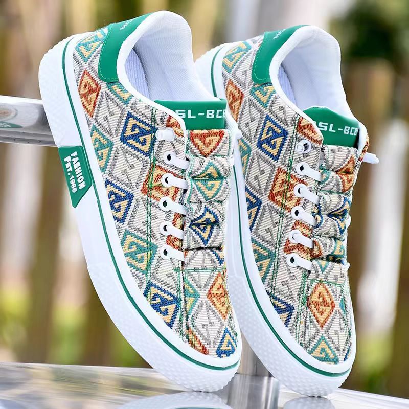 Men’s 2026 Winter Old Beijing Canvas Casual Shoes