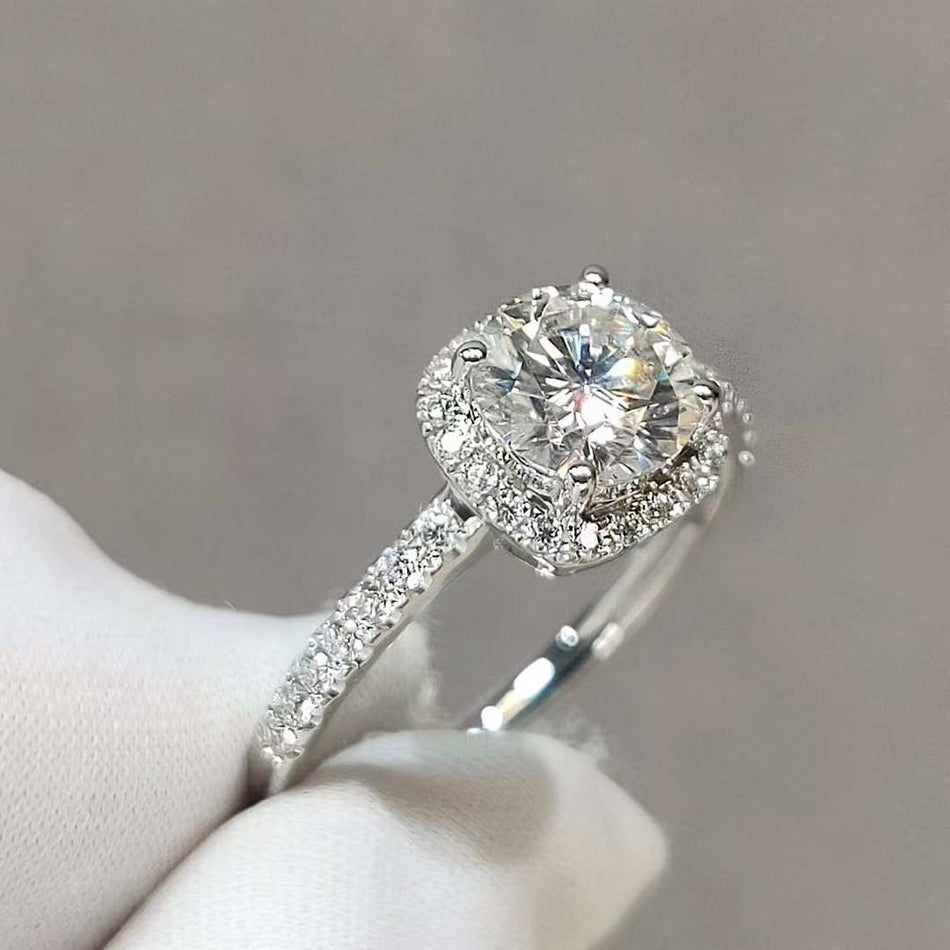 Fat Donglai Moissanite Square Wedding Ring – Elegant Style