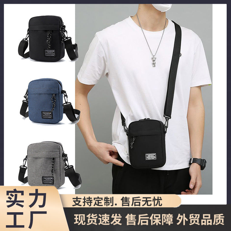 STOCK-Trendy Men’s Water-Repellent Mini Crossbody Chest Bag