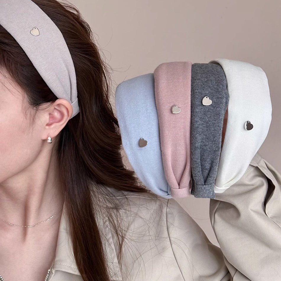 Wide-Brimmed Hair Hoop