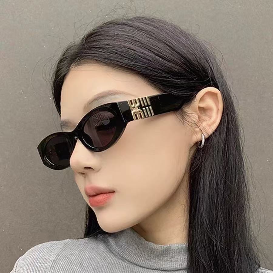 2026 European Cat-Eye Sunglasses for Women UV Protection