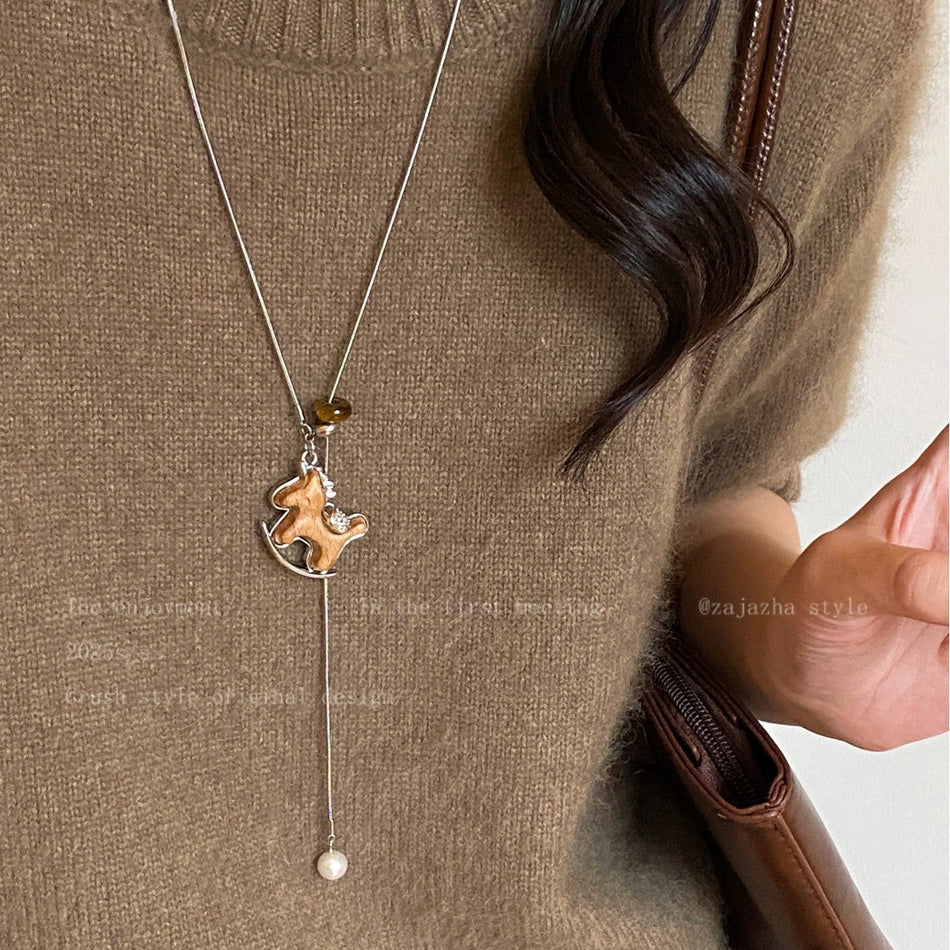 Wooden Pony Pendant Necklace – Retro Lucky Women’s Jewelry
