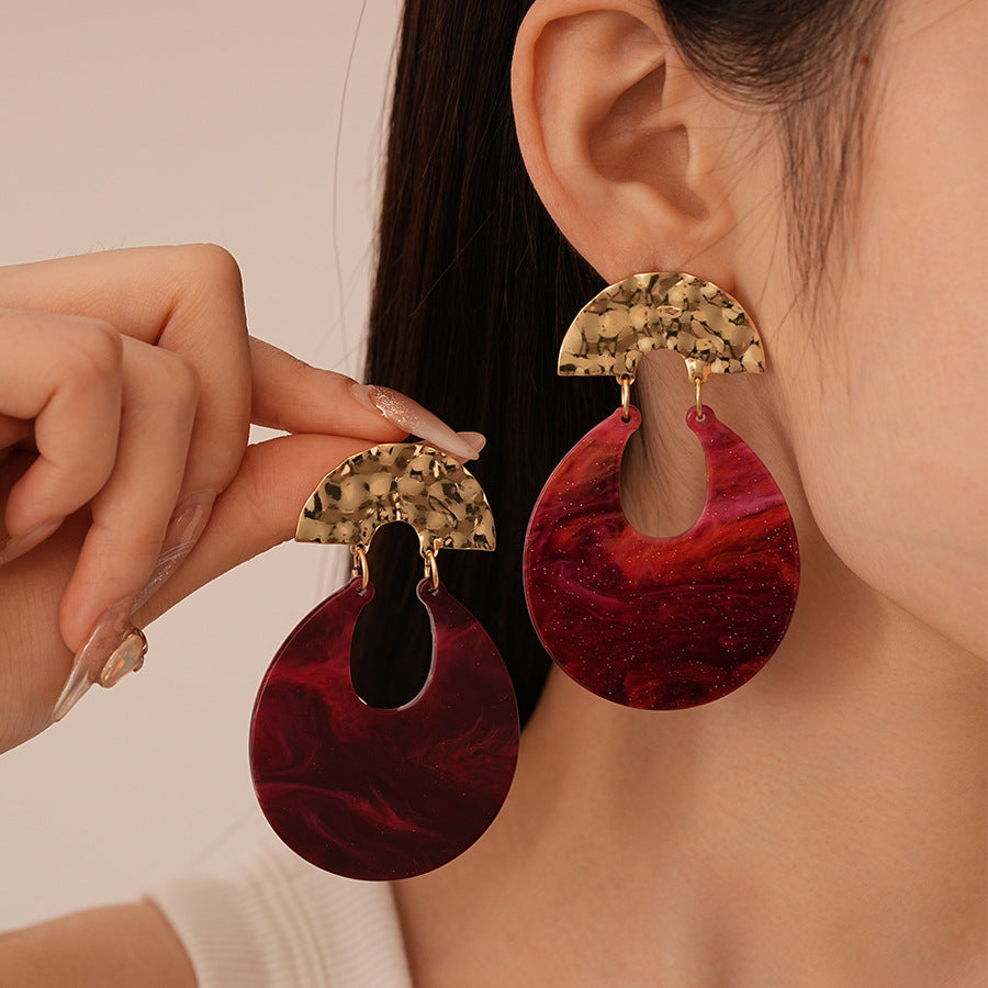 Angela Red Resin U-Shape Earrings – Fashionable Women’s Style