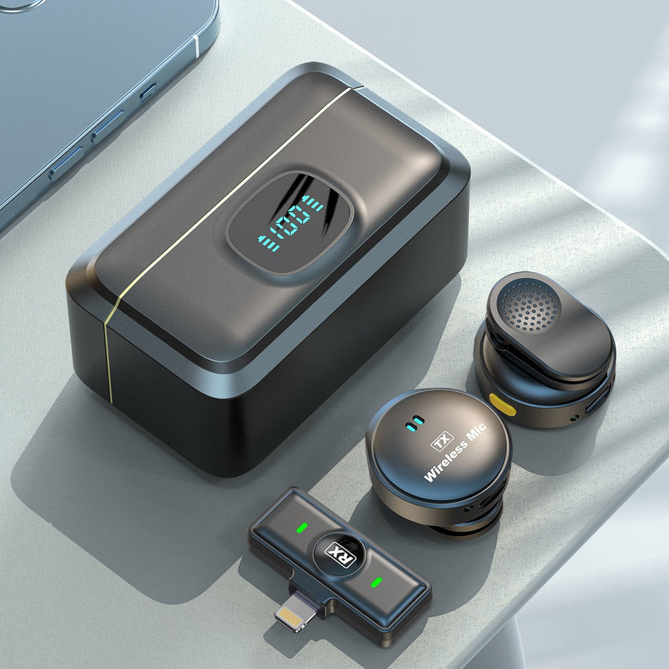 Q8 Button Wireless Lavalier Mic with Digital Display