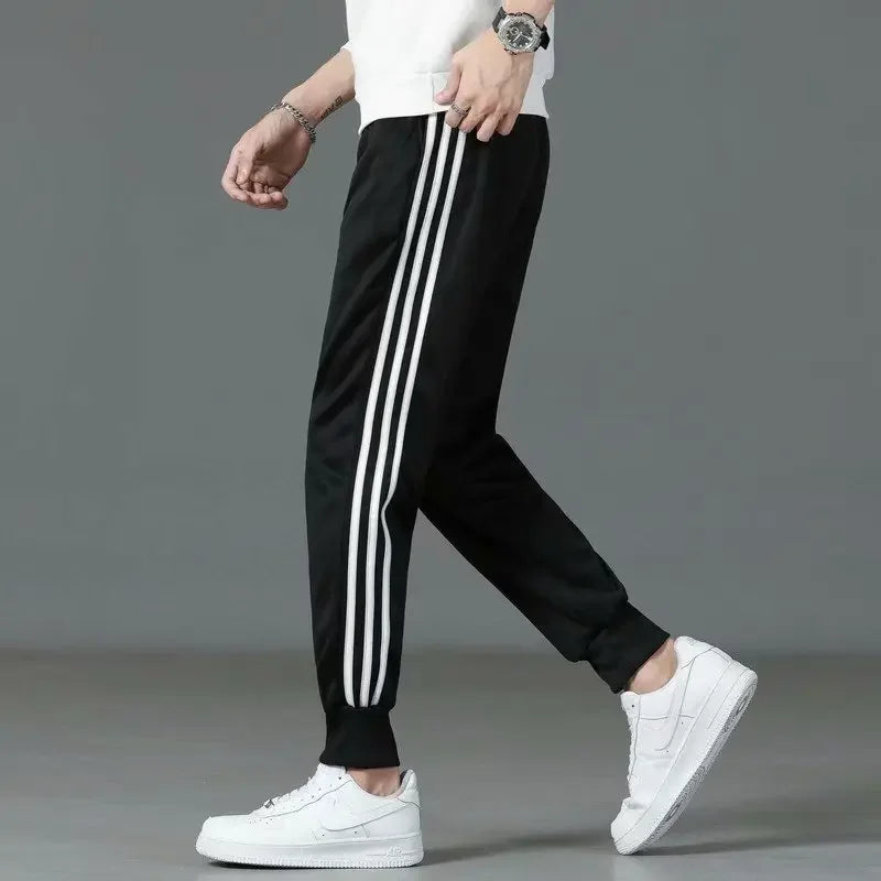 Men’s Classic Three-Bar Sports Pants – Loose & Stylish